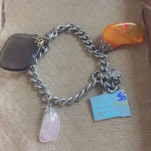 Souvenir South Dakota Stones Bracelet